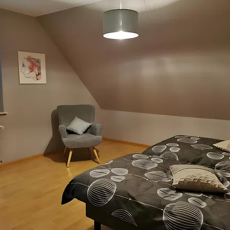 De L'oie Blanche Apartman
